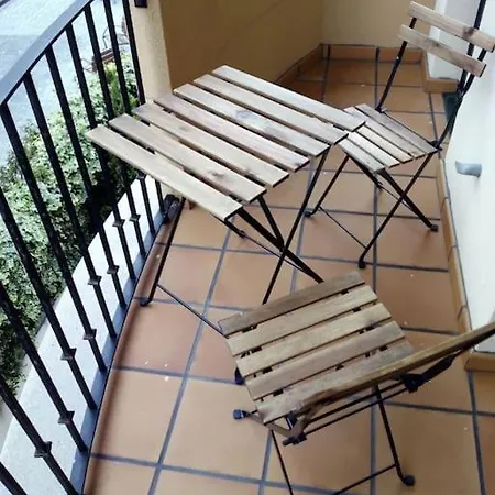 Playa Rapadoira. Terraza Y Piscina